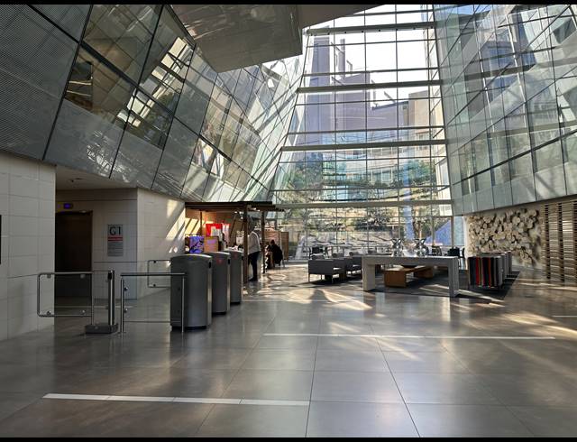 1,753M² OFFICE TO LET IN SANDTON CENTRAL